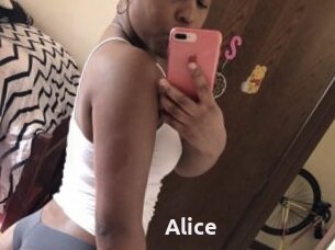 Alice_Coxx