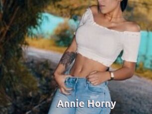 Annie_Horny