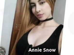 Annie_Snow