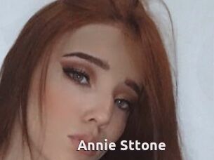 Annie_Sttone