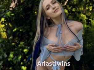 Ariastiwins