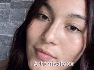 Artemisafoxx