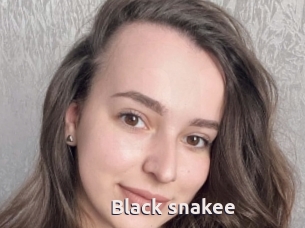 Black_snakee
