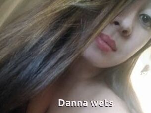 Danna_wets
