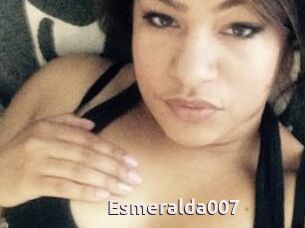 Esmeralda007