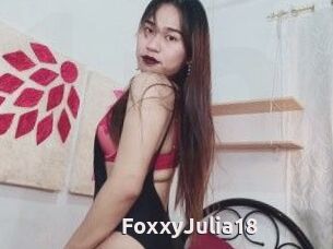 FoxxyJulia18