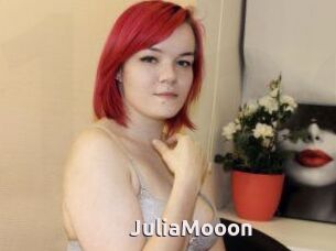 JuliaMooon