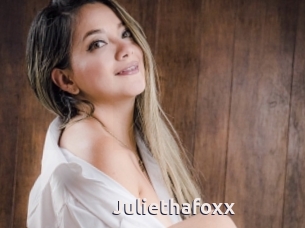 Juliethafoxx