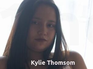 Kylie_Thomsom