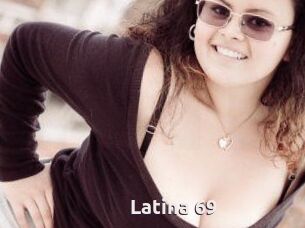 Latina_69