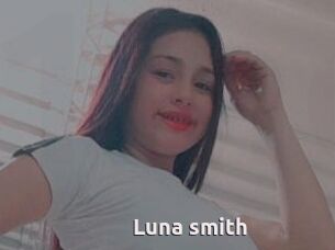Luna_smith