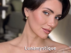 Lunamystique