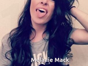 Melanie_Mack