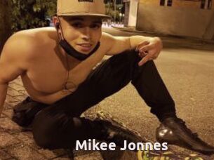 Mikee_Jonnes