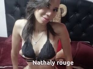 Nathaly_rouge