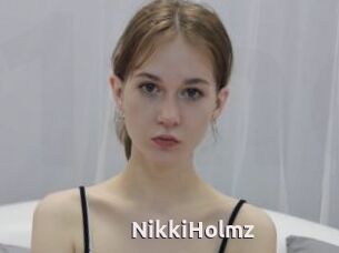 NikkiHolmz