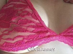 Olivia_Ann_69