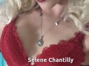 Selene_Chantilly