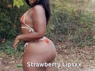 Strawberry_Lipsxx