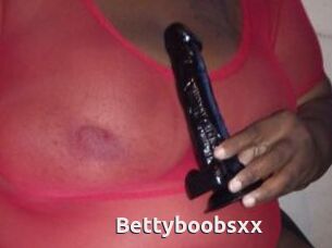 Bettyboobsxx