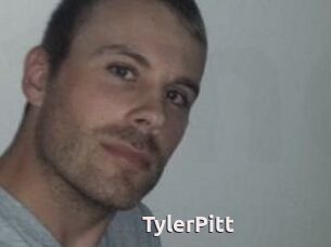 Tyler_Pitt