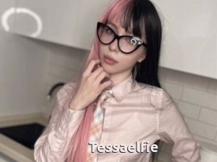 Tessaelfie