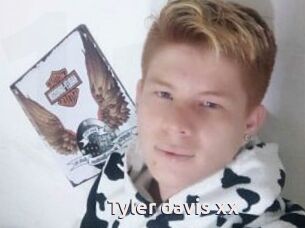 Tyler_davis_xx