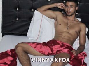 VINNYXXFOX
