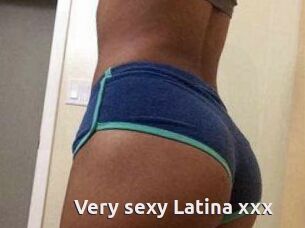 Very_sexy_Latina_xxx